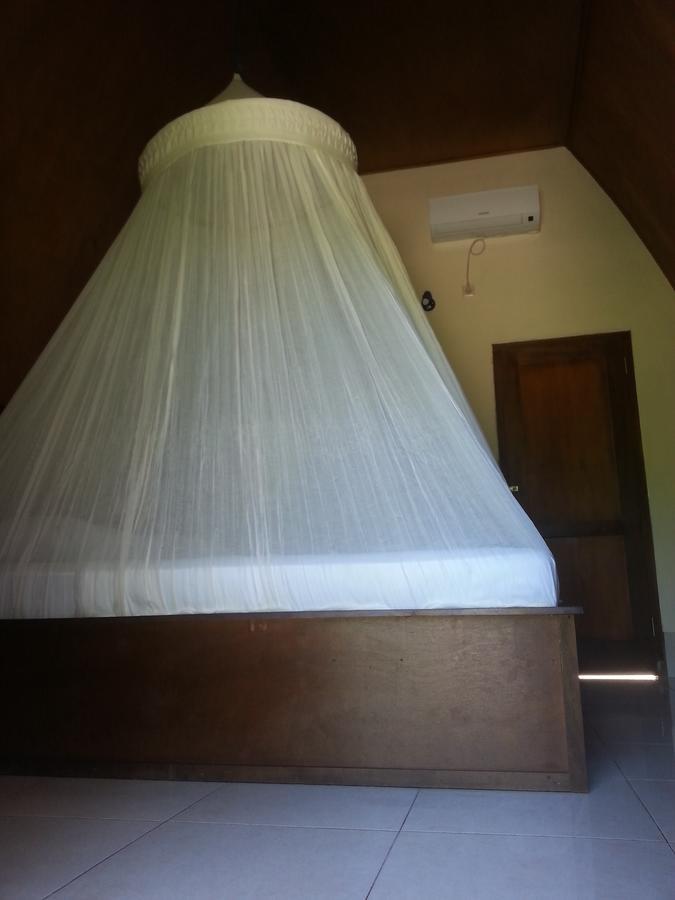 Cnunk Bungalow Gili Meno Exterior photo